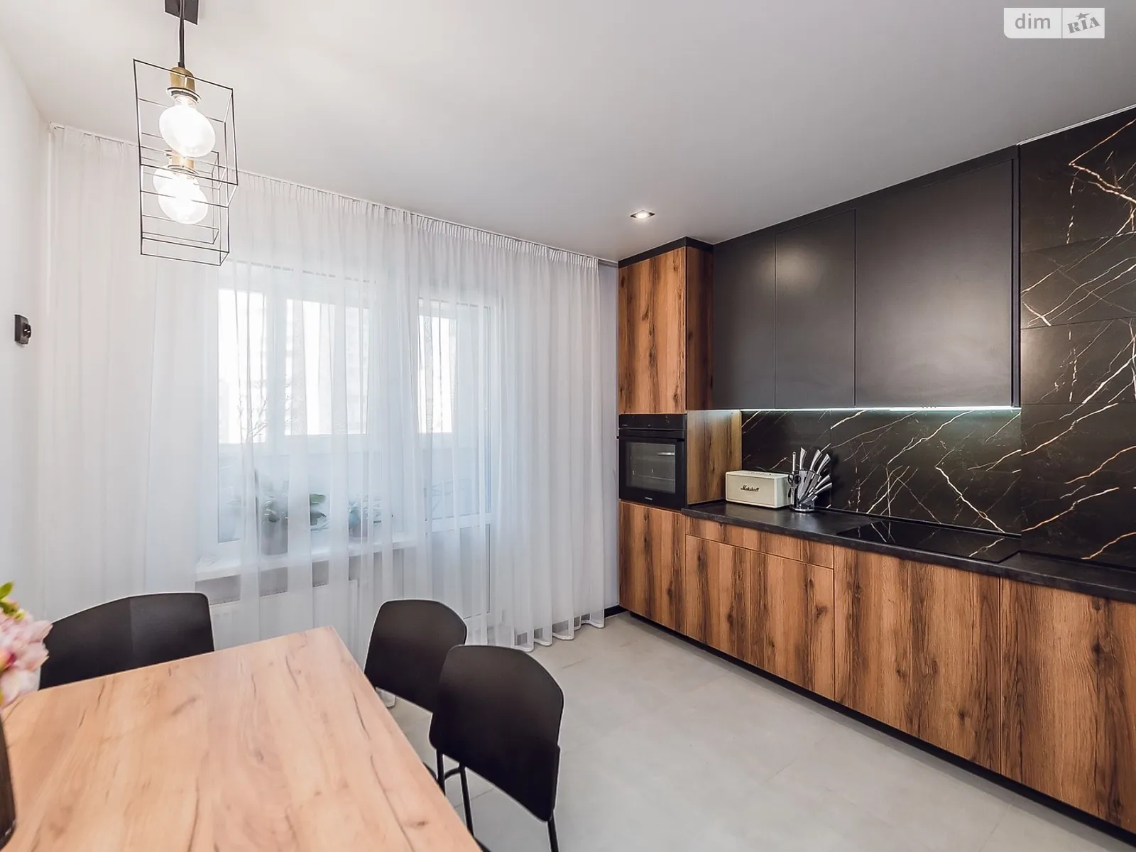 Продається 2-кімнатна квартира 71.8 кв. м у Києві, вул. Ревуцького, 54А - фото 1