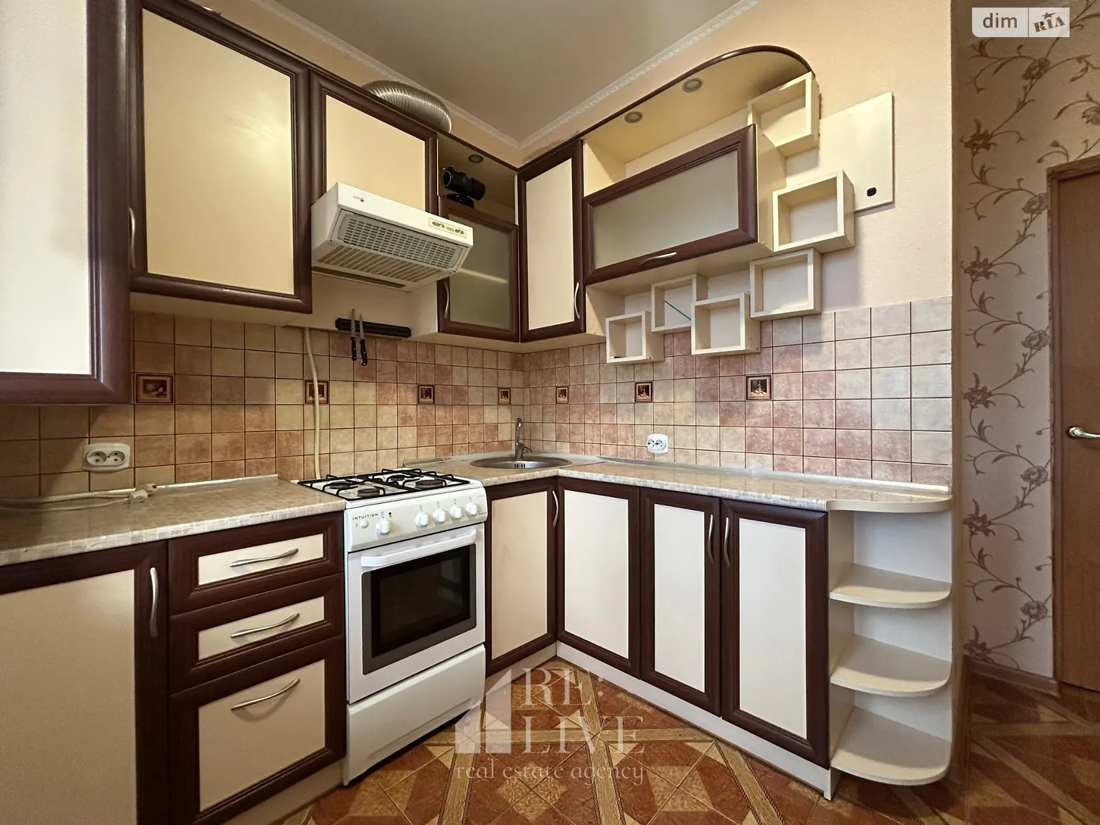 1-комнатная квартира 46 кв. м в Луцке, ул. Зацепы, 3Б - фото 1