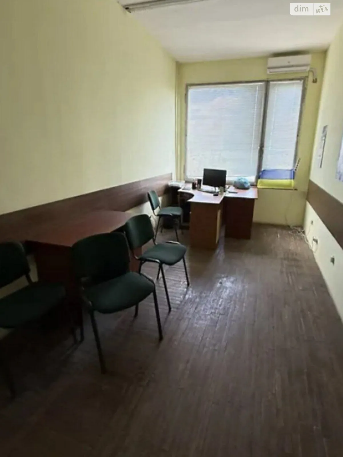 Сдается в аренду офис 48 кв. м в бизнес-центре, цена: 10560 грн - фото 1