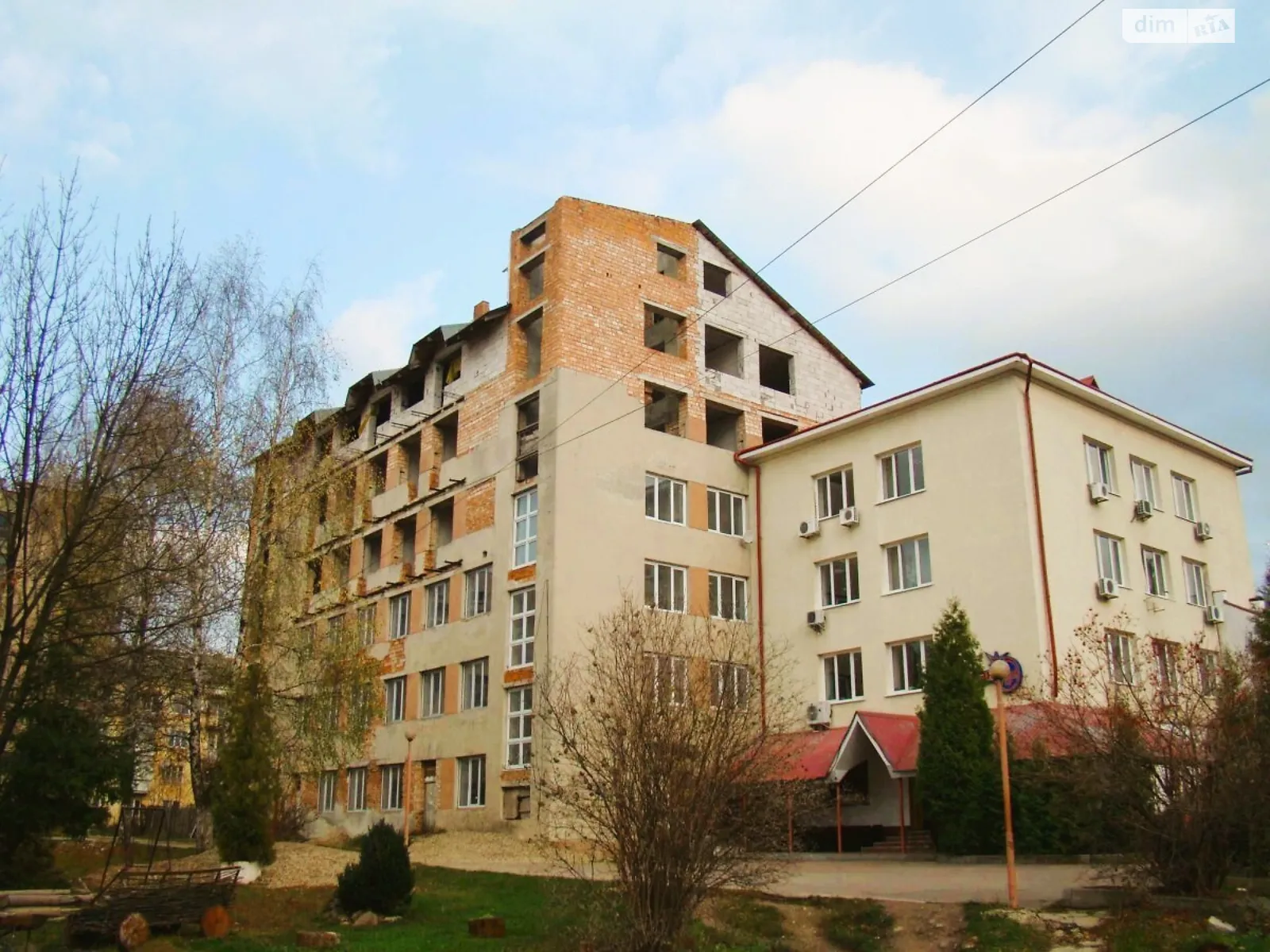 Продается помещения свободного назначения 2405 кв. м в 7-этажном здании, цена: 498000 $ - фото 1