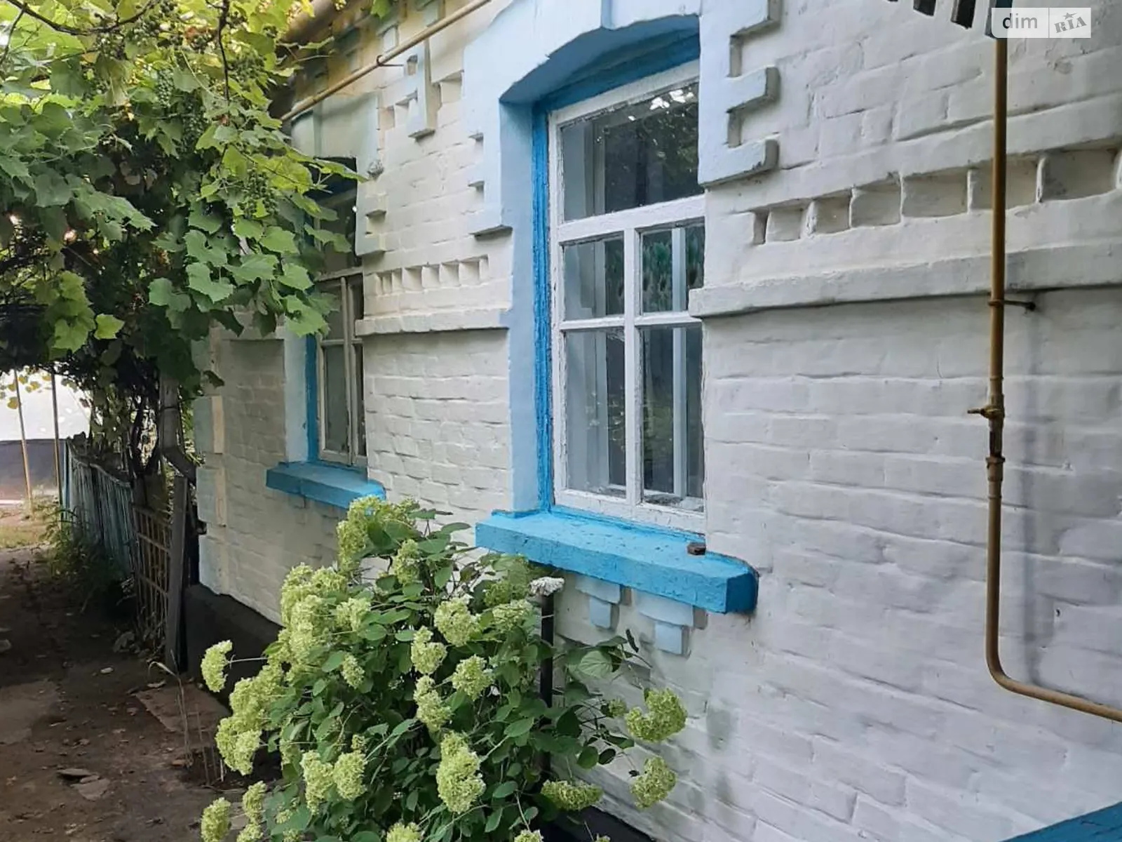 Продается одноэтажный дом 102.7 кв. м с участком, цена: 6300 $ - фото 1