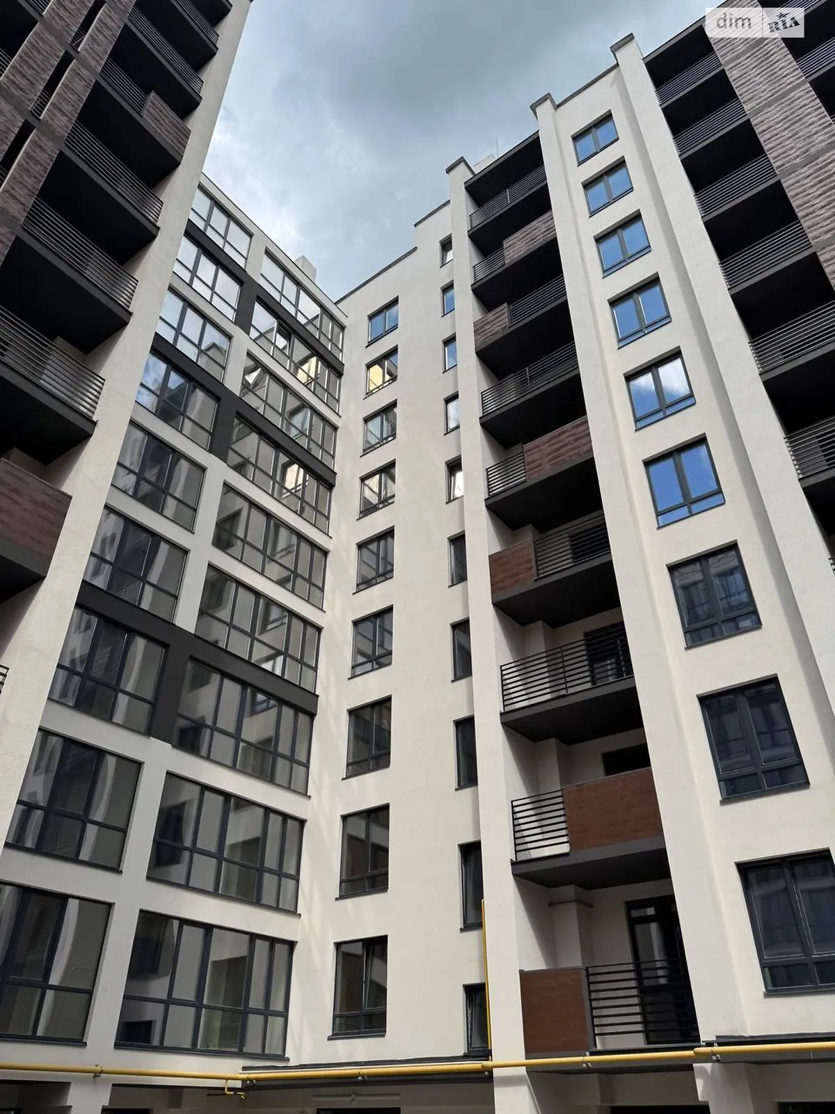 Продается 1-комнатная квартира 40.2 кв. м в Хмельницком, ул. Довженко, 3 - фото 1