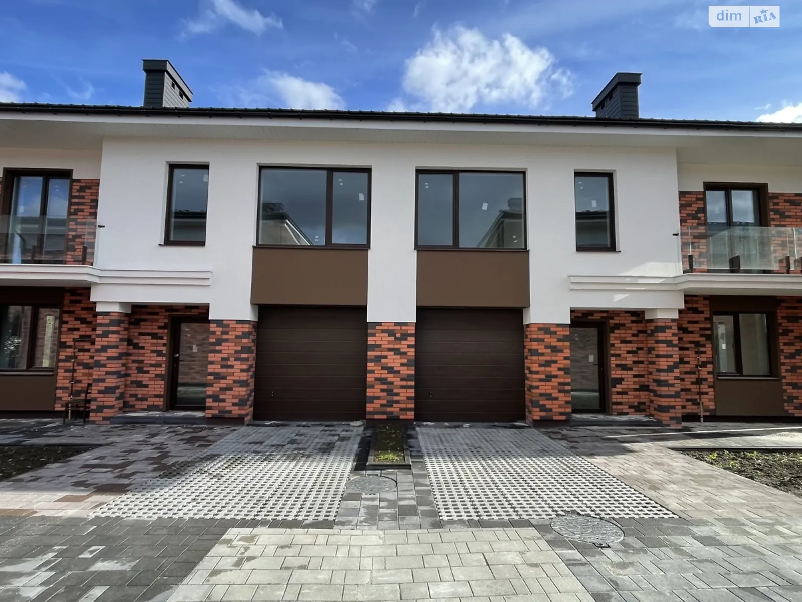Продается дом на 2 этажа 140 кв. м с беседкой, цена: 115000 $ - фото 1