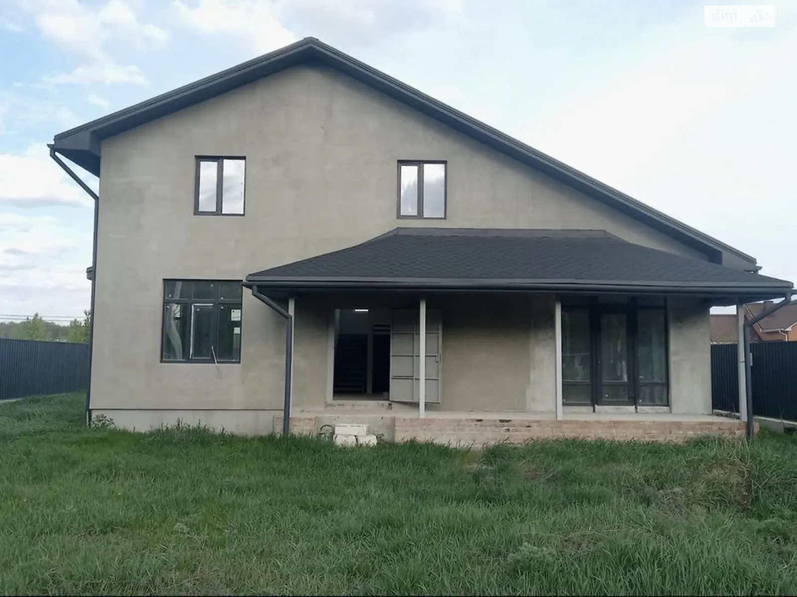 Продается дом на 2 этажа 160 кв. м с мансардой, цена: 155000 $ - фото 1
