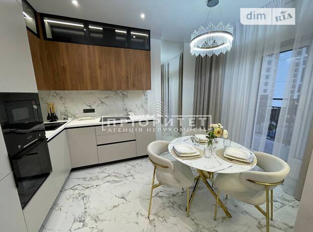 Одеса, Приморський, вул. Краснова