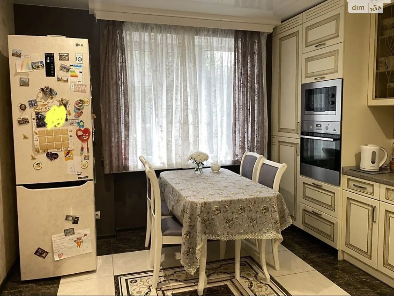 Сдается в аренду 3-комнатная квартира 92.5 кв. м в Хмельницком, ул. Свободы, 14/1 - фото 1