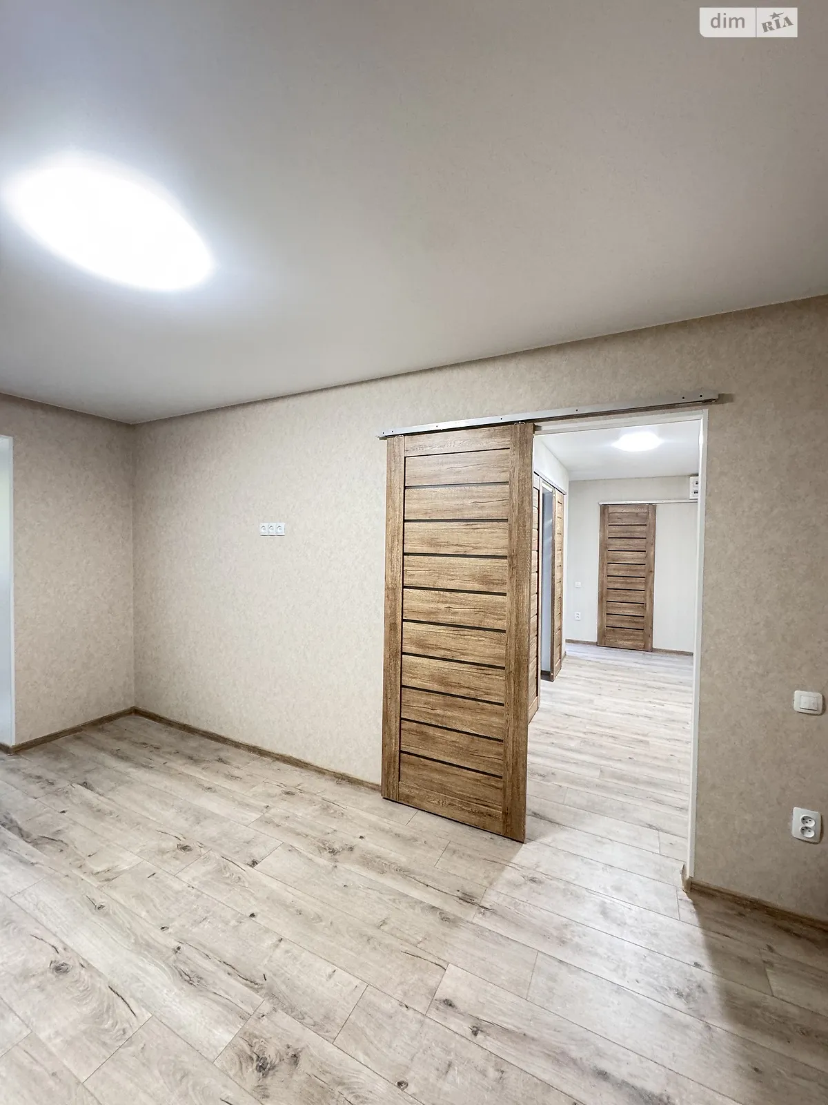 Продается 2-комнатная квартира 50 кв. м в Кропивницком, ул. Леонида Каденюка(Пацаева) - фото 1