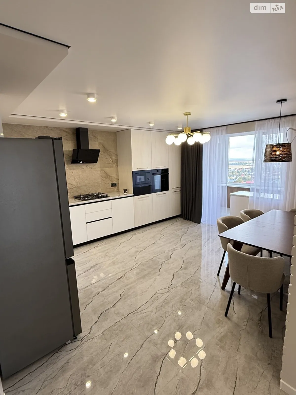 3-комнатная квартира 100 кв. м в Тернополе, цена: 125000 $ - фото 1