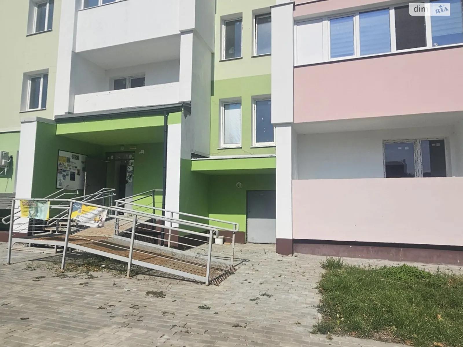 Продается 2-комнатная квартира 67.7 кв. м в Харькове, просп. Героев Харькова(Московский), 270А - фото 1