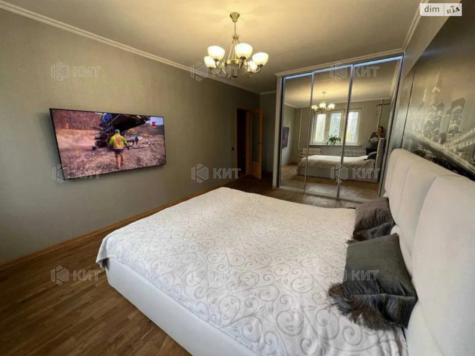 Продается 2-комнатная квартира 65 кв. м в Харькове, ул. Кричевского, 40 - фото 1