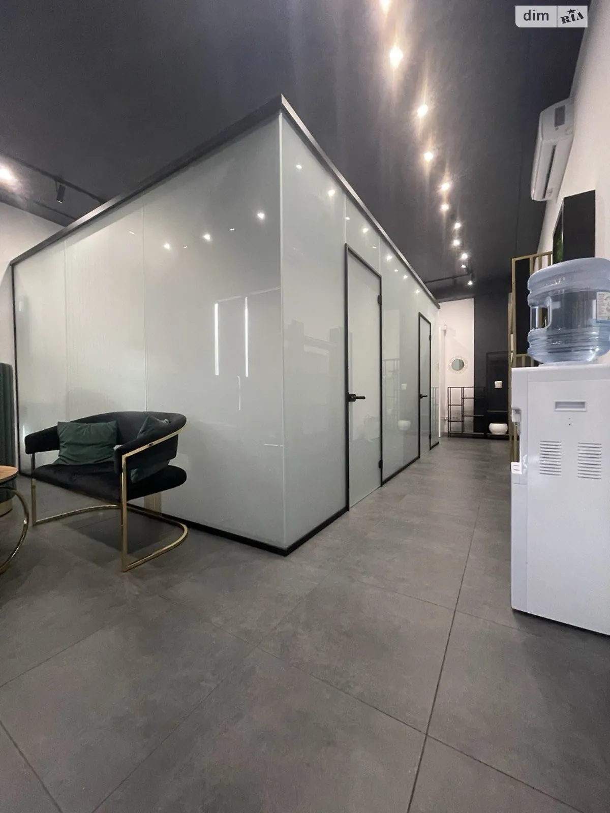 Здається в оренду приміщення вільного призначення 52 кв. м в 5-поверховій будівлі, цена: 34000 грн - фото 1