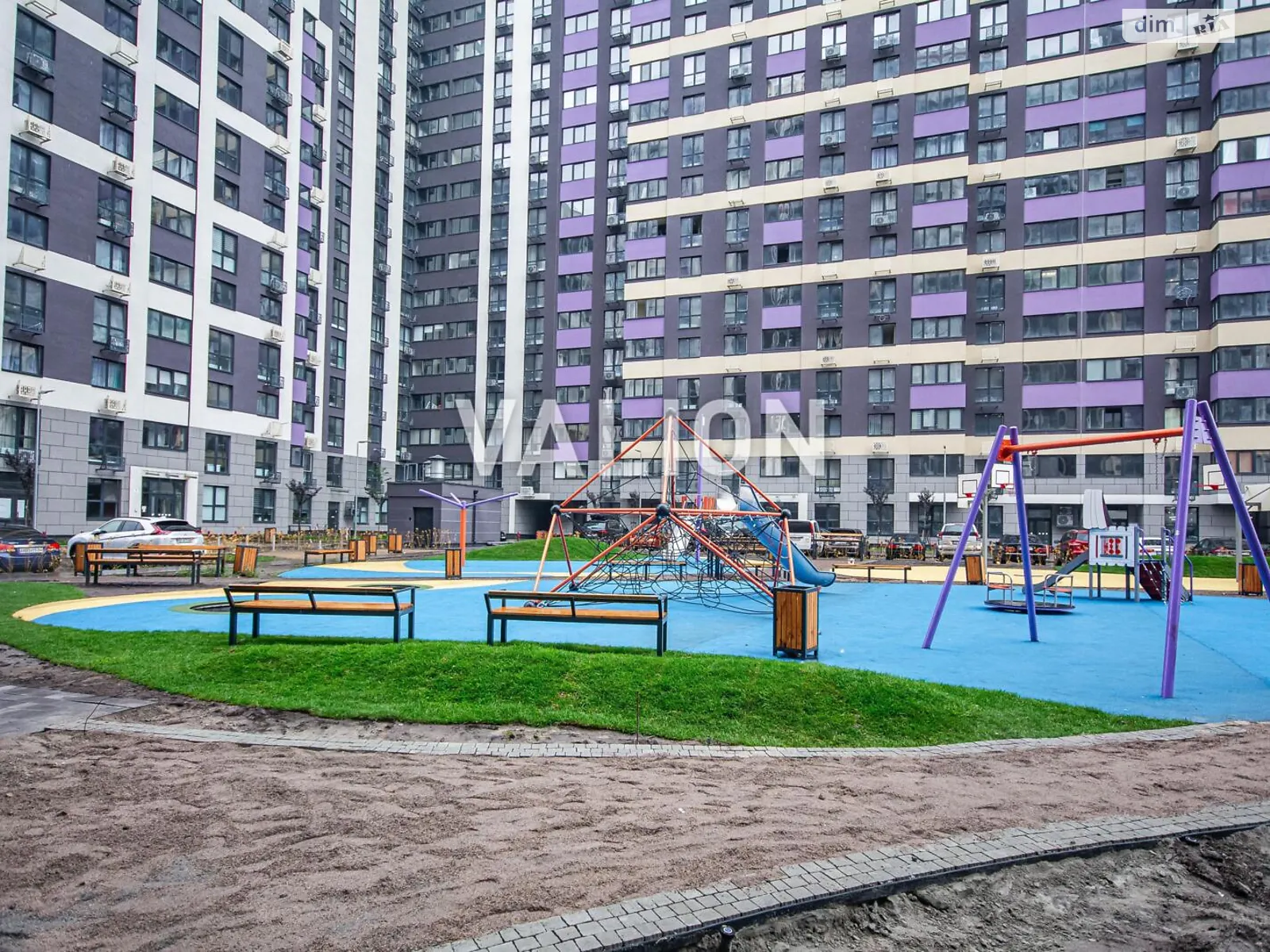 Продається 5-кімнатна квартира 130.4 кв. м у Києві, просп. Повітряних Сил(Повітрофлотський), 56 - фото 1