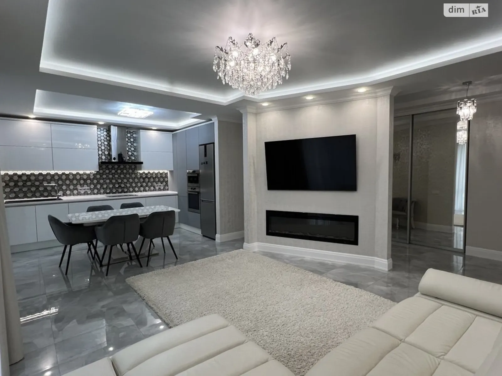 Продается 3-комнатная квартира 107.8 кв. м в Виннице, ул. Зодчих, 19 - фото 1