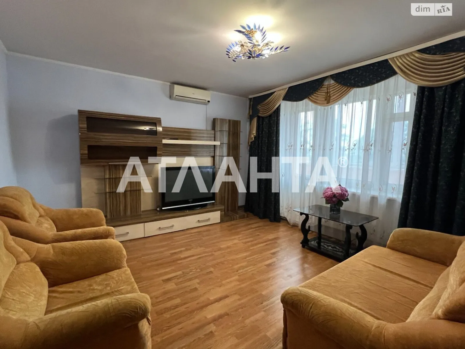 Сдается в аренду 3-комнатная квартира 67 кв. м в Виннице, ул. Павла Тычины - фото 1