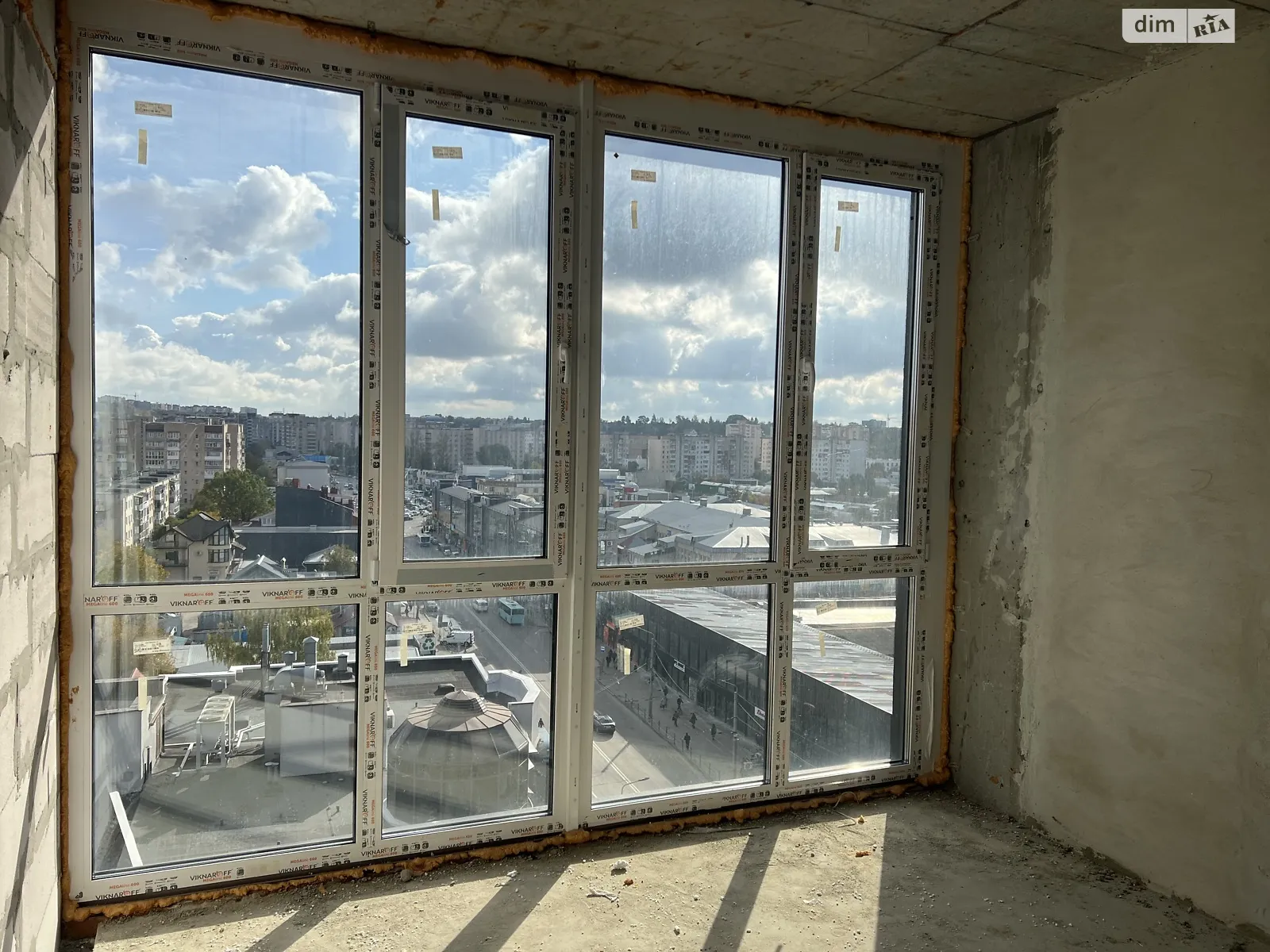 2-комнатная квартира 76.4 кв. м в Тернополе, ул. Торговица(Живова Анатолия), 19 - фото 1
