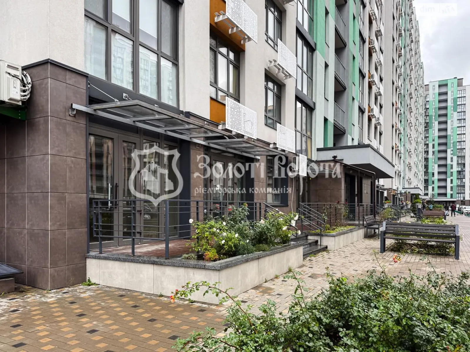 Продается 1-комнатная квартира 40.6 кв. м в Киеве, ул. Тираспольская, 52 - фото 1