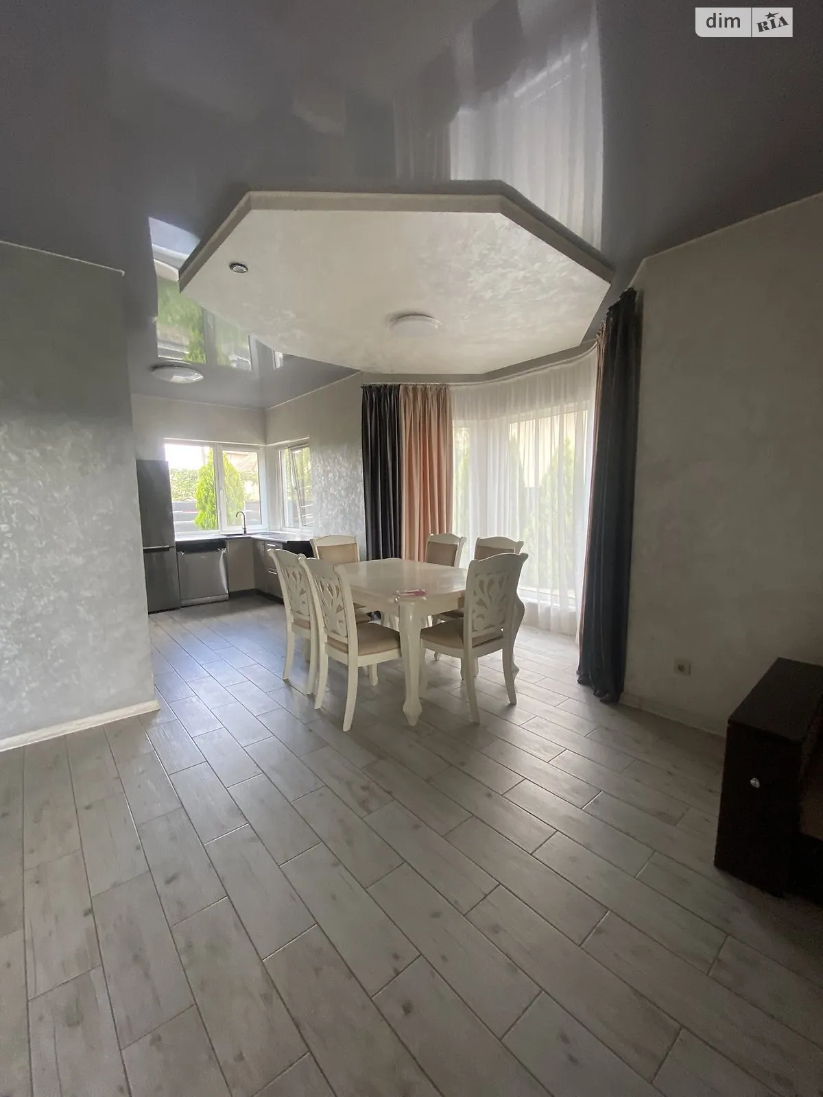 Продается дом на 2 этажа 141.5 кв. м с террасой, цена: 163000 $ - фото 1