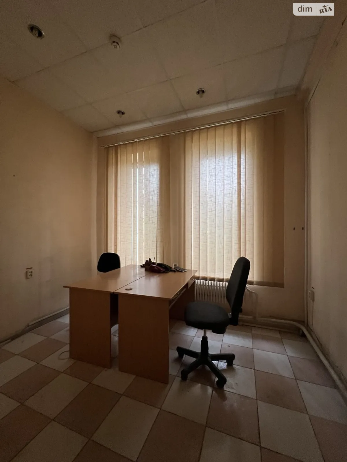 Здається в оренду приміщення вільного призначення 215.2 кв. м в 1-поверховій будівлі, цена: 108853 грн - фото 1