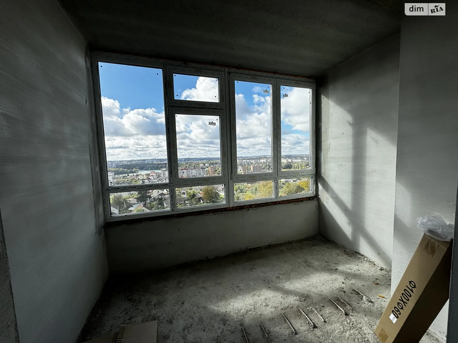 Продается 1-комнатная квартира 26 кв. м в Хмельницком, ул. Мазура Николая, 24/1 - фото 1