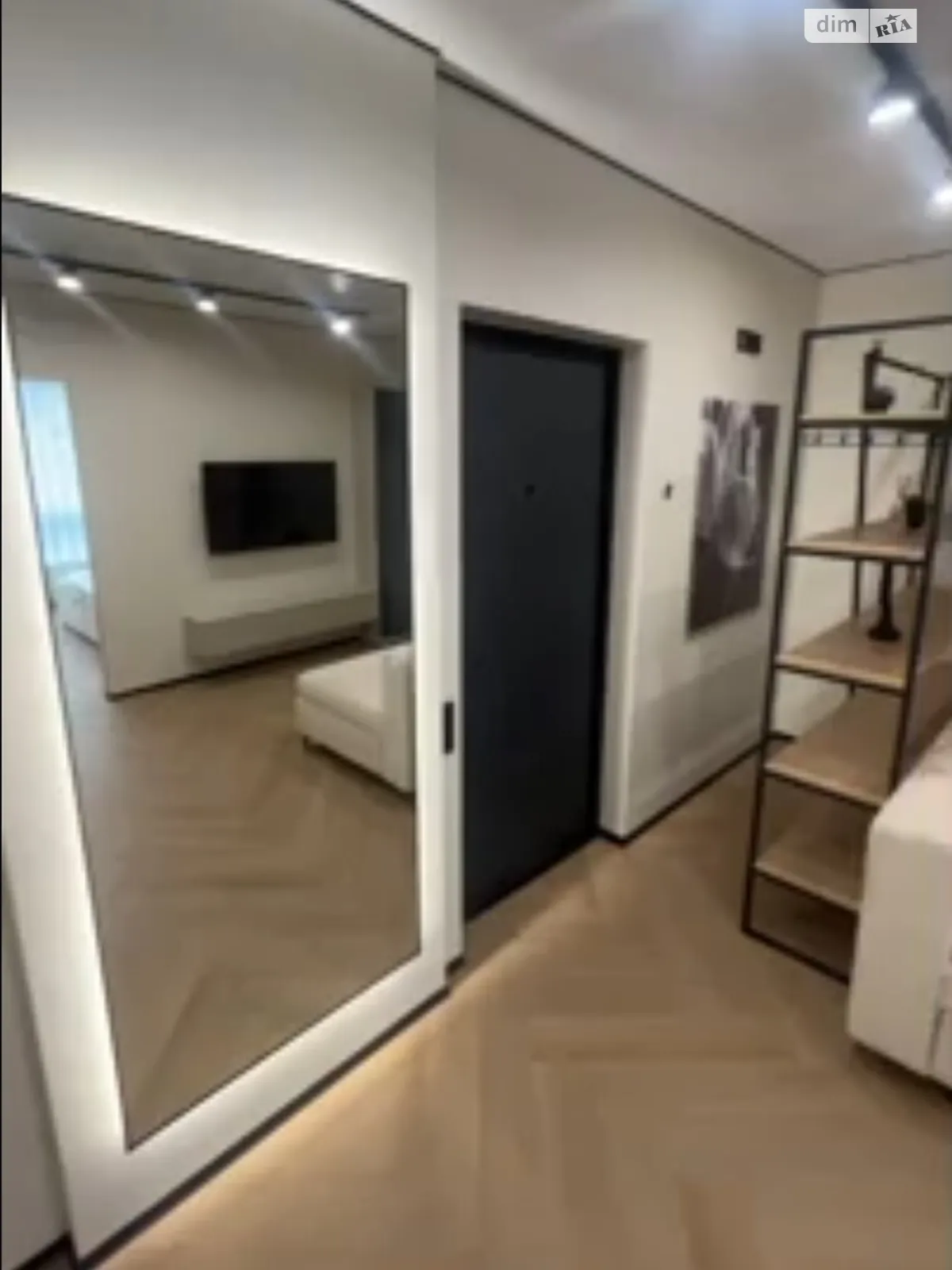 Продається 2-кімнатна квартира 43 кв. м у Івано-Франківську, вул. Героїв Миколаєва(Сєченова), 43 - фото 1