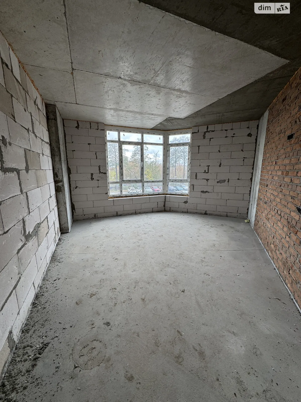 Продается 1-комнатная квартира 41 кв. м в Ирпене, ул. Ольги Кобылянской(Достоевского), 1В/21 - фото 1