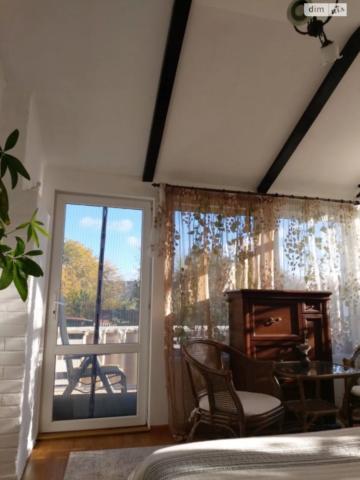 Продается дом на 2 этажа 120 кв. м с беседкой, цена: 96000 $ - фото 1