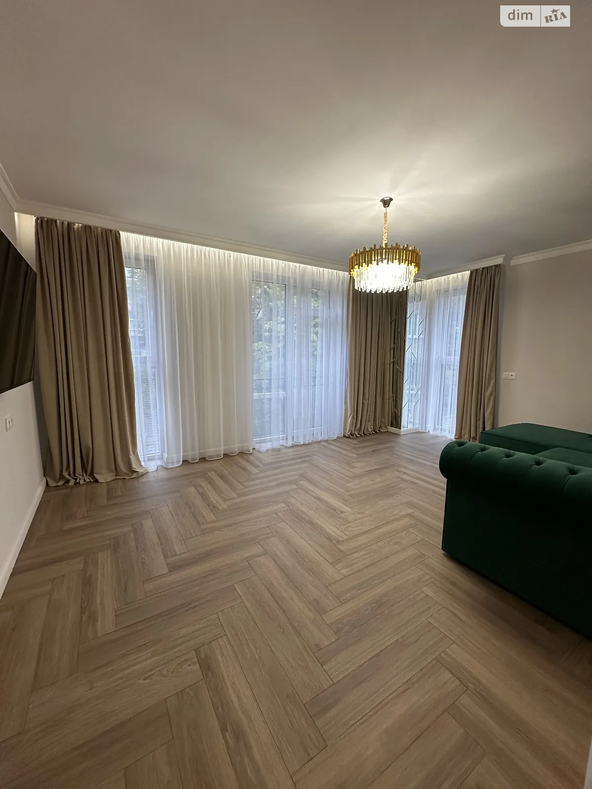 2-комнатная квартира 66.8 кв. м в Тернополе, ул. Острожского Князя, 32 - фото 1