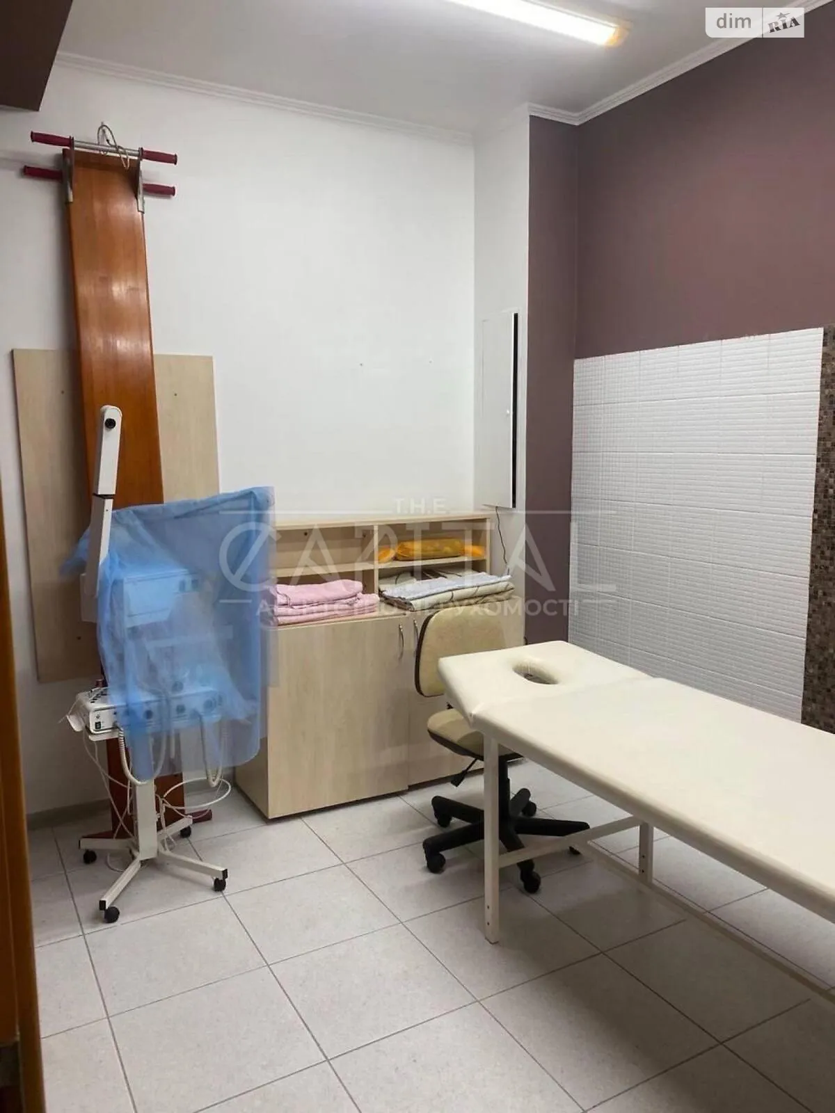 Сдается в аренду помещения свободного назначения 231 кв. м в 4-этажном здании, цена: 4000 $ - фото 1