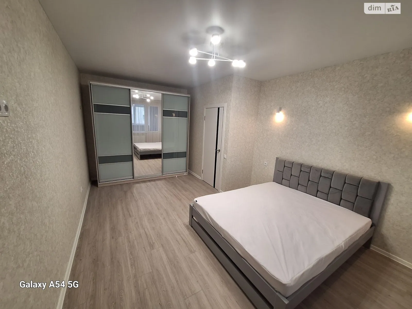 Сдается в аренду 1-комнатная квартира 46 кв. м в Хмельницком, ул. Лесогриневецкая - фото 1