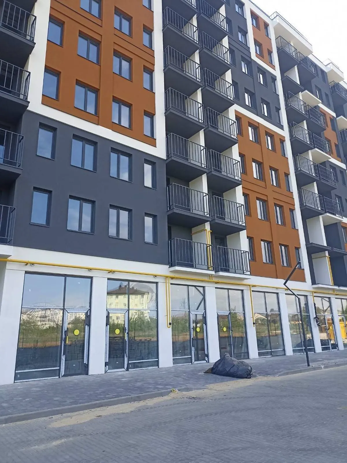 Продается 1-комнатная квартира 44 кв. м в Виннице, ул. Келецкая, 125 - фото 1