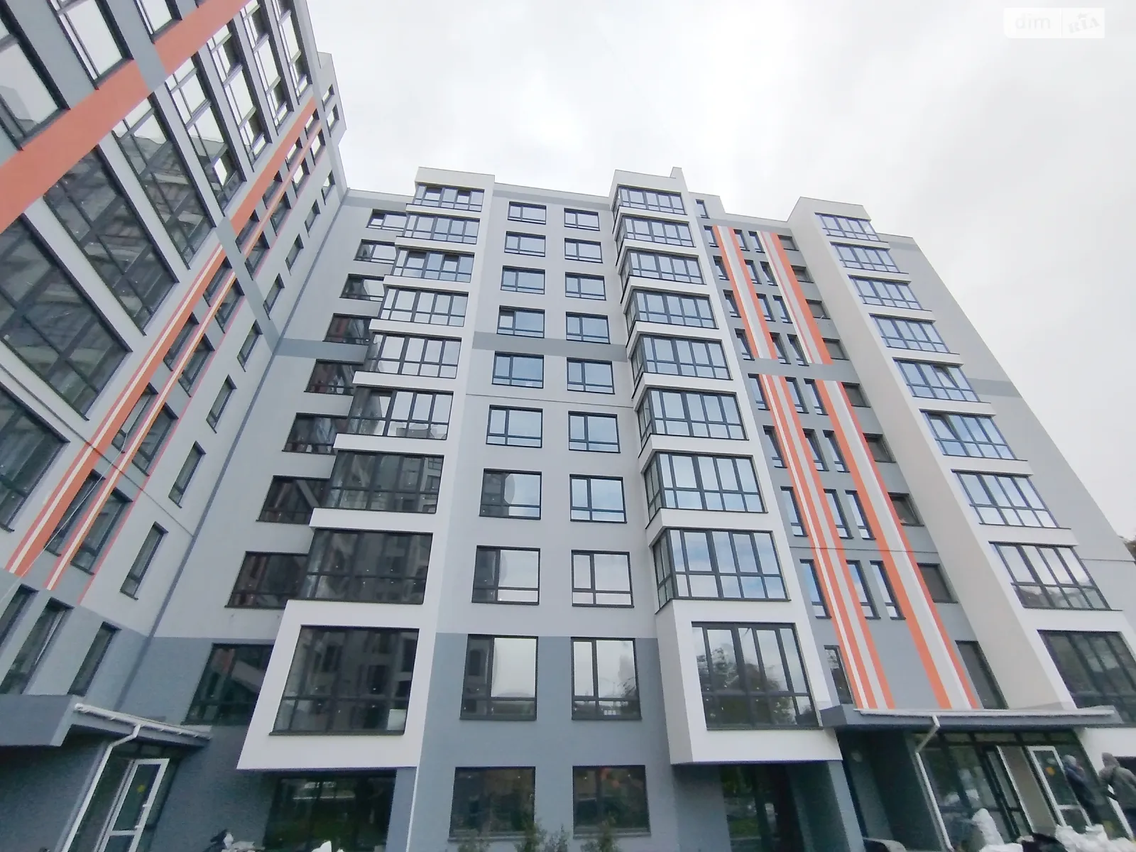 Продается 3-комнатная квартира 88.5 кв. м в Виннице, ул. Привокзальная, 30 - фото 1