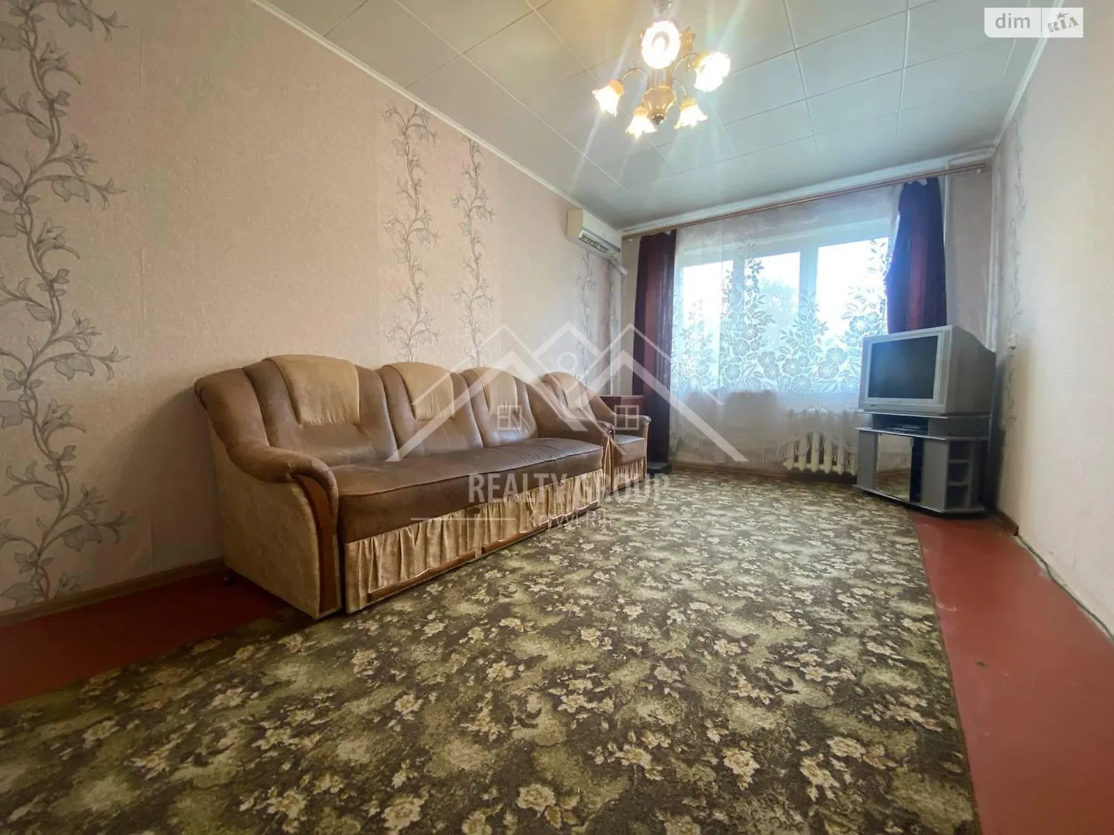 Продается 3-комнатная квартира 64.3 кв. м в Кривом Роге, ул. Алексея Ризниченко(Содружества), 98 - фото 1