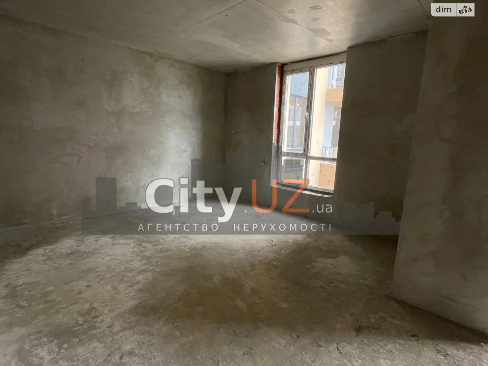 Продается 1-комнатная квартира 39 кв. м в Ужгороде, ул. Богомольца, 29 - фото 1