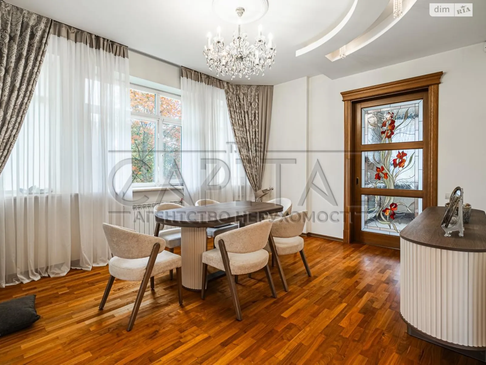 Сдается в аренду дом на 3 этажа 520 кв. м с беседкой, цена: 4000 $ - фото 1