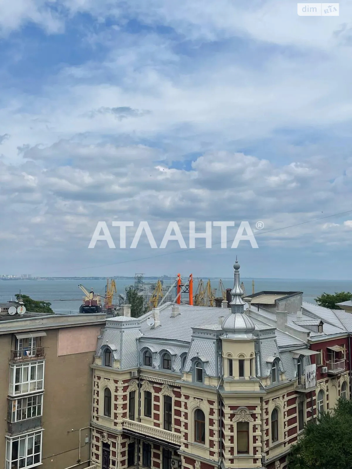 Продается 2-комнатная квартира 65 кв. м в Одессе, ул. Гоголя - фото 1
