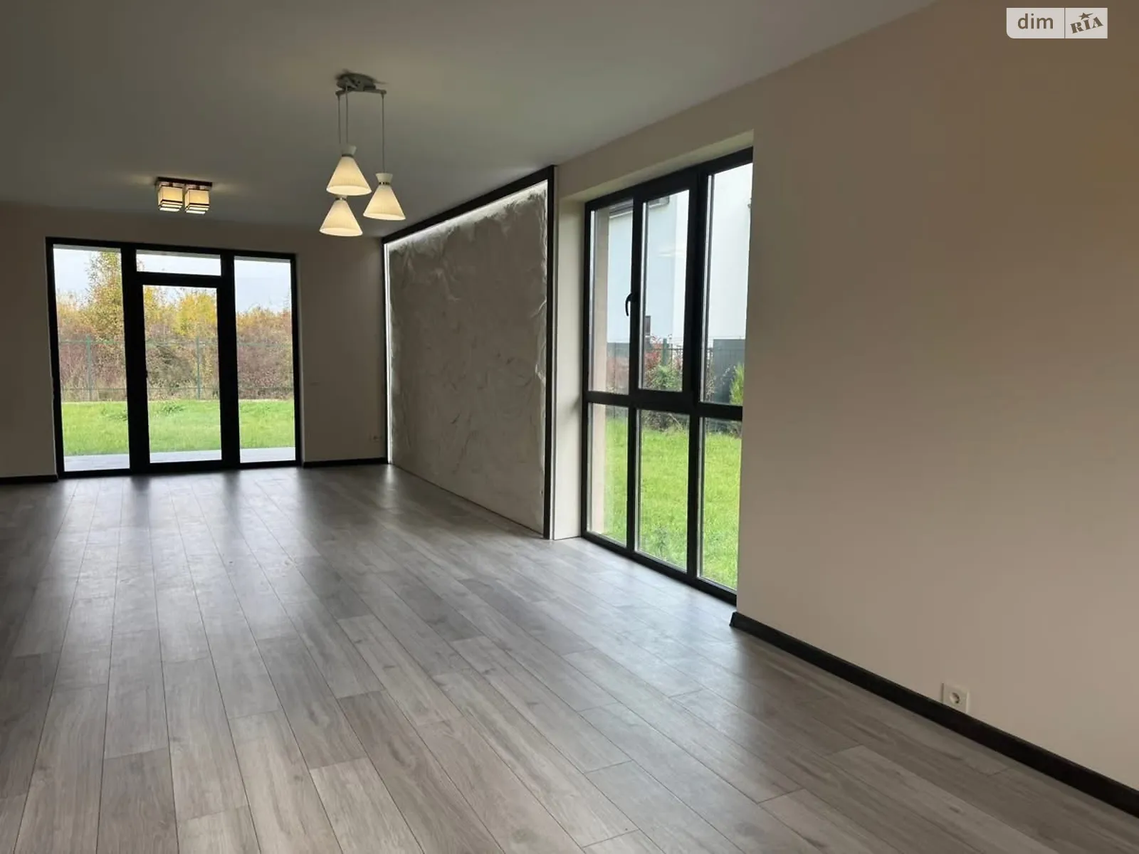 Продается одноэтажный дом 119.7 кв. м с балконом, цена: 165000 $ - фото 1