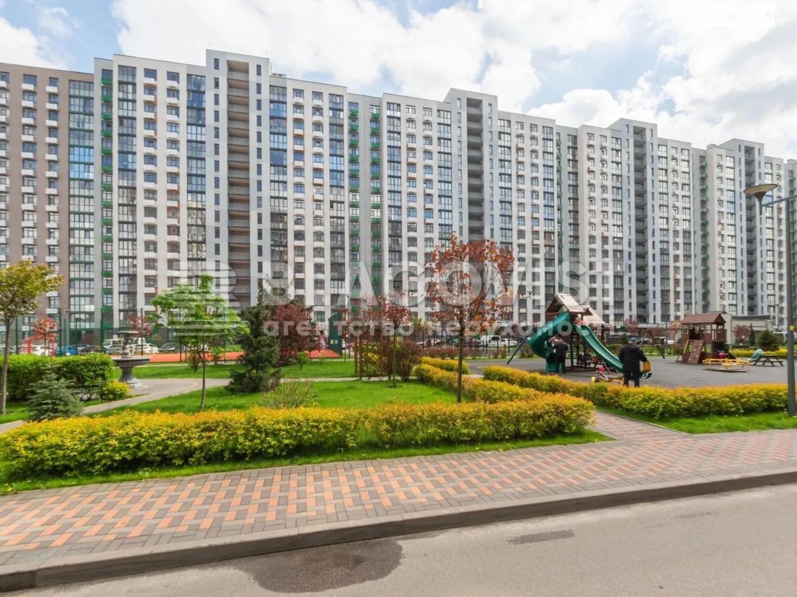 Продается 2-комнатная квартира 66.6 кв. м в Киеве, цена: 115000 $ - фото 1