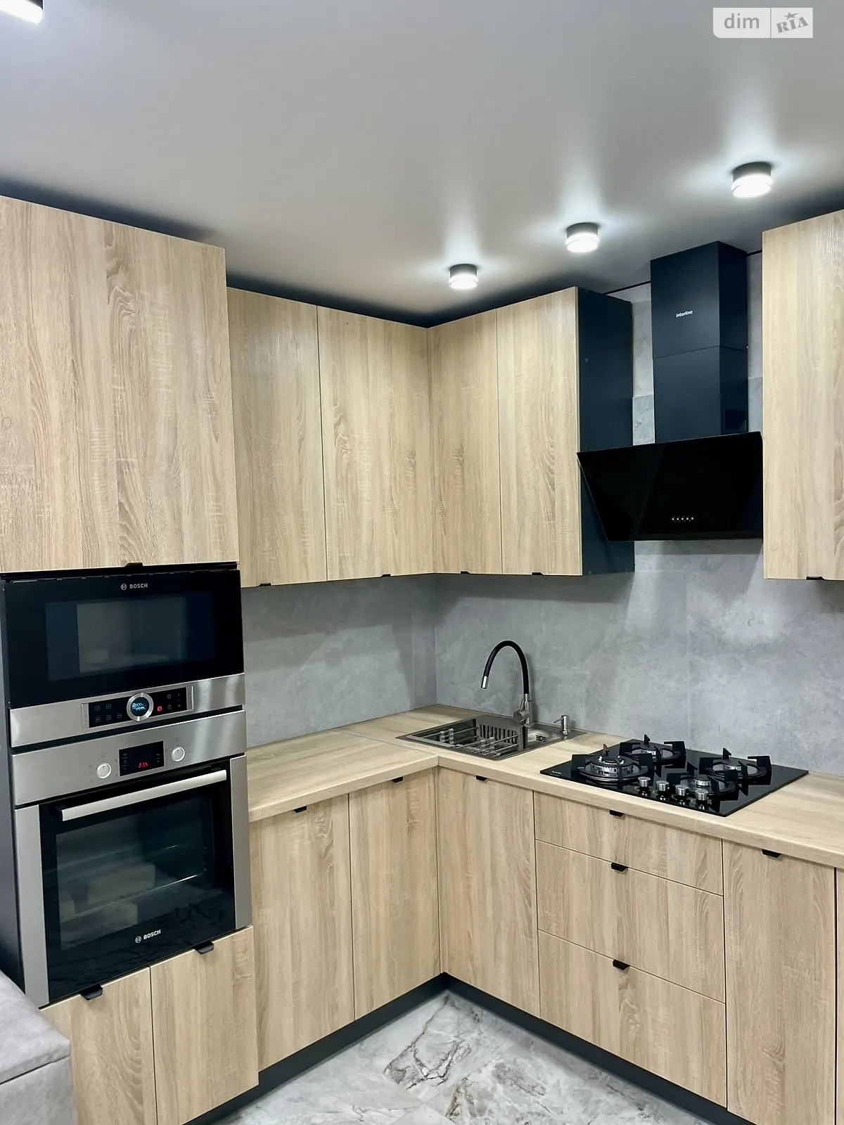 2-комнатная квартира 55 кв. м в, цена: 66500 $ - фото 1