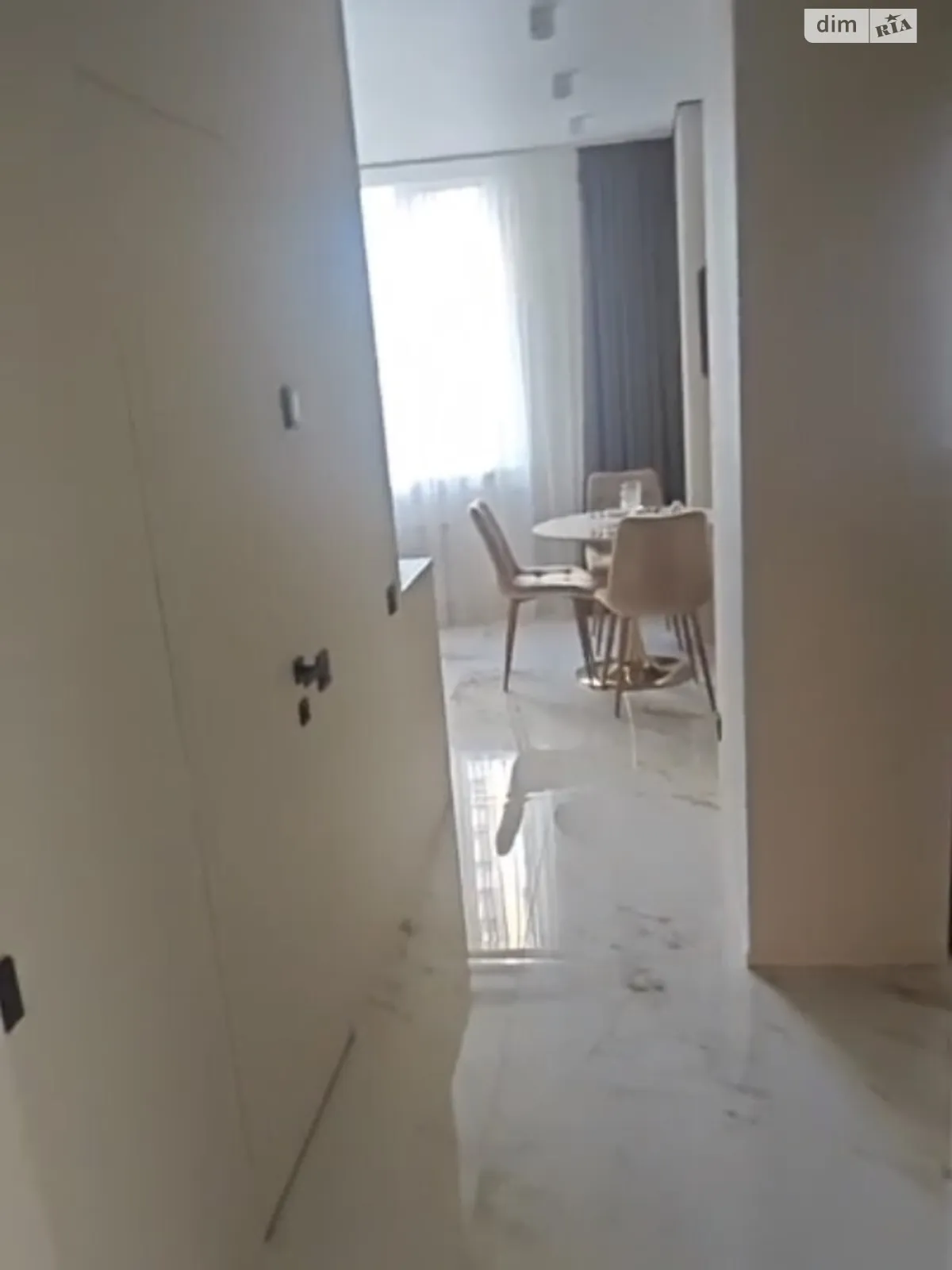 Продається 1-кімнатна квартира 36 кв. м у Києві, Столичне шосе, 5 - фото 1