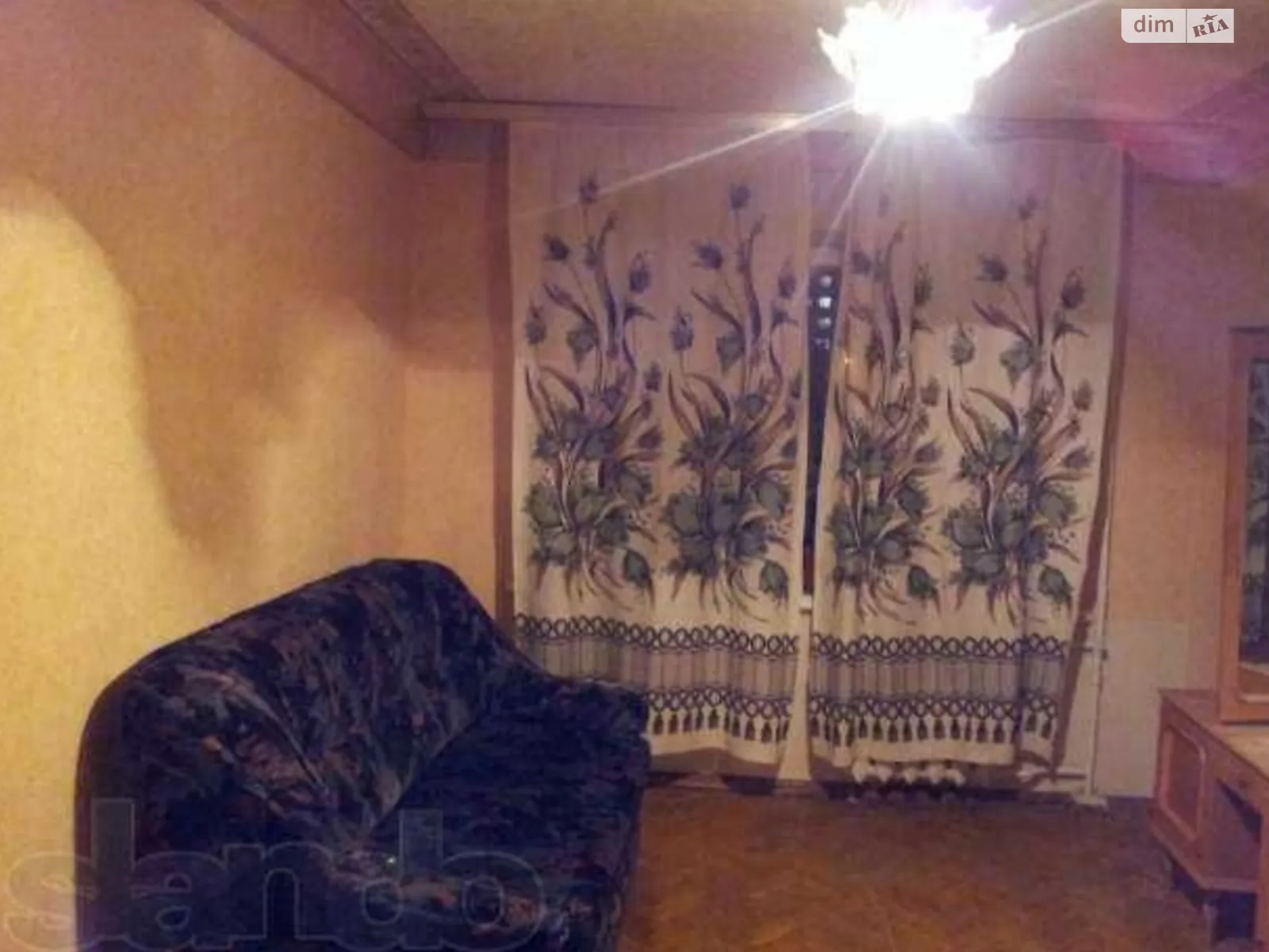 Продается 2-комнатная квартира 47 кв. м в Киеве, ул. Юности, 4 - фото 1