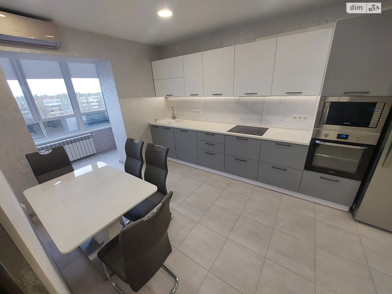 Продается 1-комнатная квартира 52.5 кв. м в Николаеве, ул. Космонавтов, 128Г - фото 1