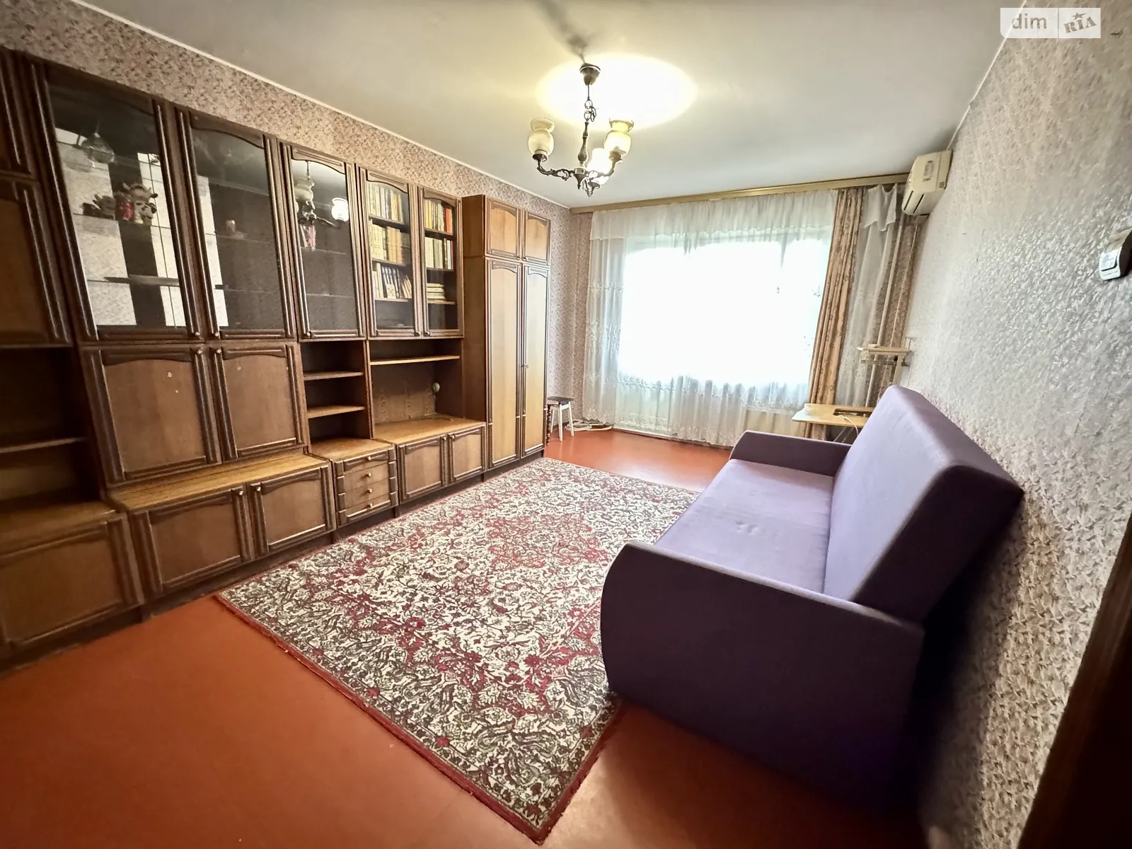 Продається 2-кімнатна квартира 51 кв. м у Києві, вул. Сержа Лифаря(Олександра Сабурова), 5 - фото 1