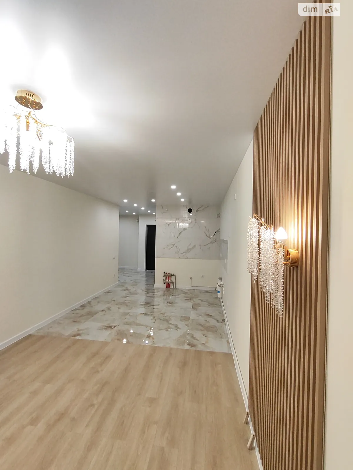 2-комнатная квартира 81.3 кв. м в Тернополе, ул. Киевская, 9Д - фото 1