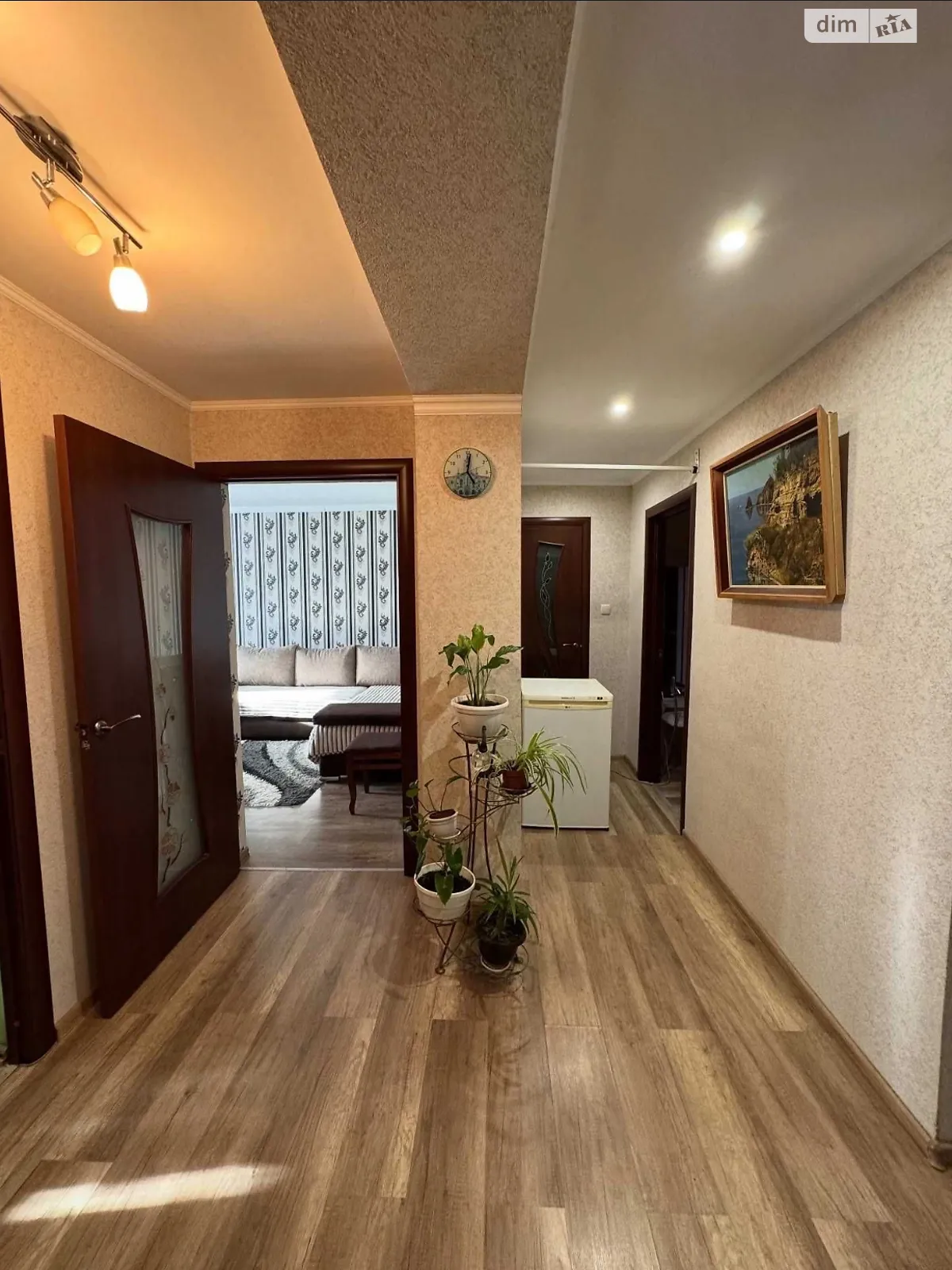 Продається 3-кімнатна квартира 70.4 кв. м у Мукачеві, вул. Молодіжна (Героїв Ленінграду) - фото 1