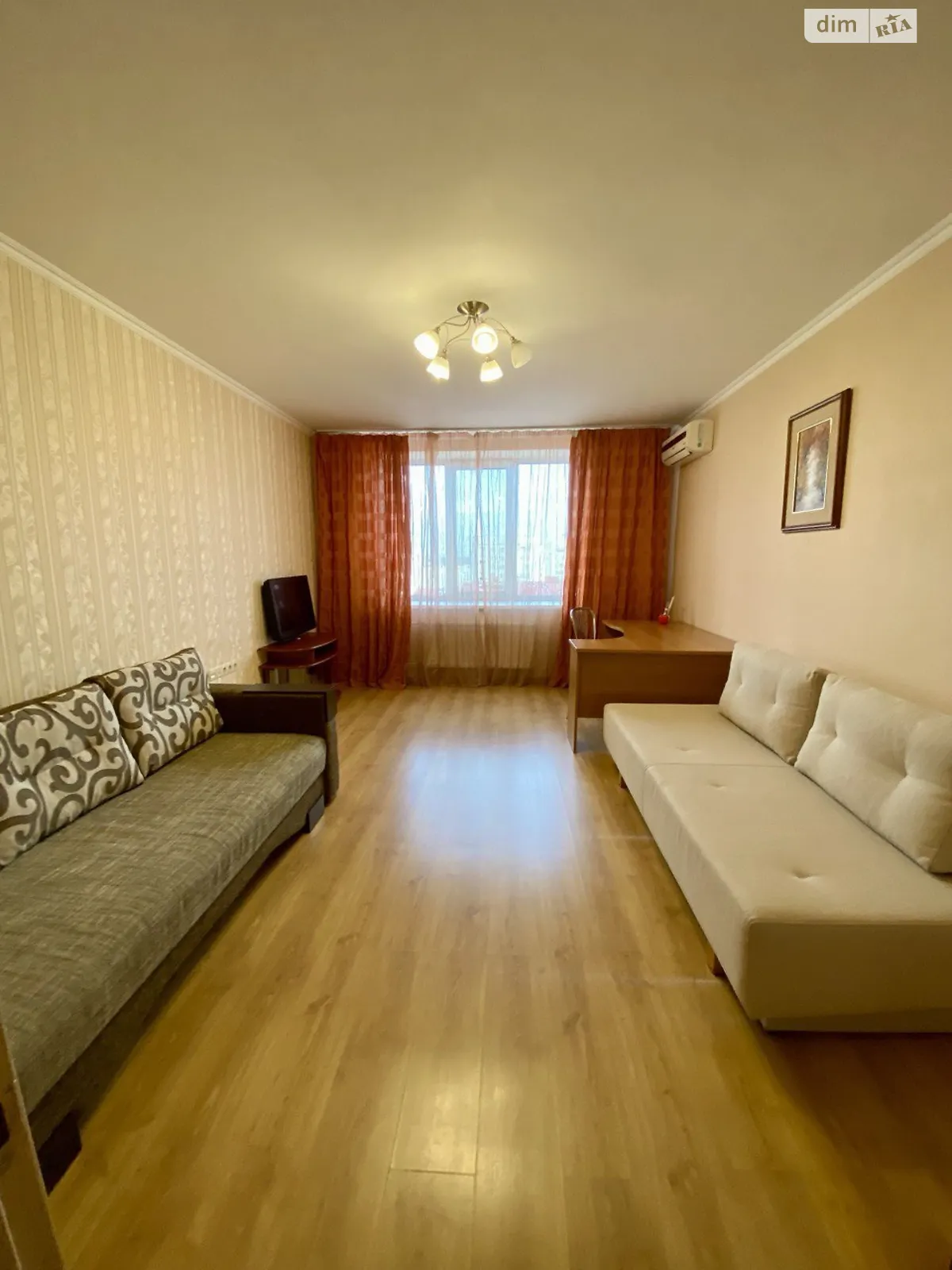 Сдается в аренду 1-комнатная квартира 46.5 кв. м в Киеве, ул. Лобановского, 15 - фото 1