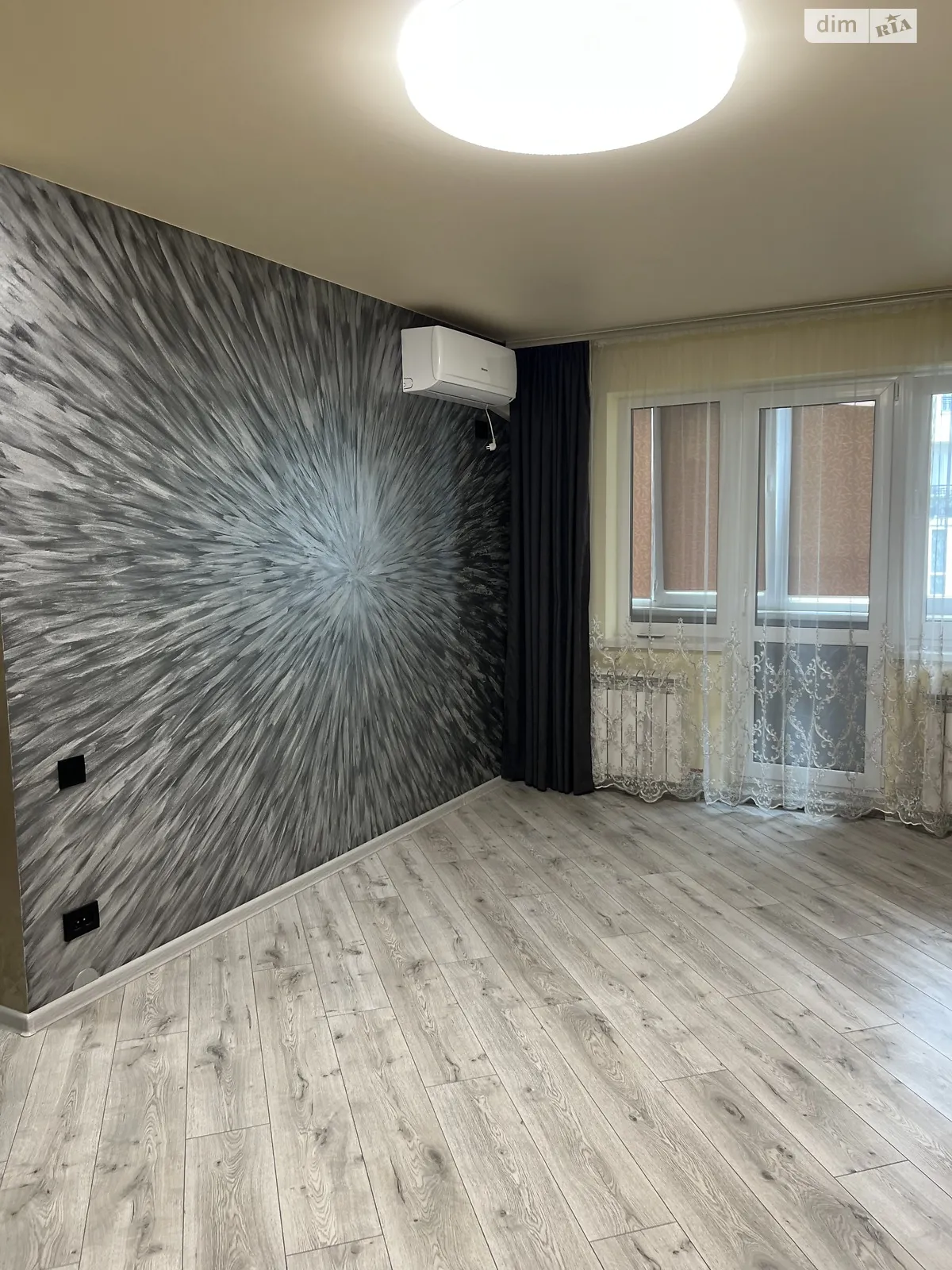 Сдается в аренду 2-комнатная квартира 46.3 кв. м в, цена: 550 $ - фото 1