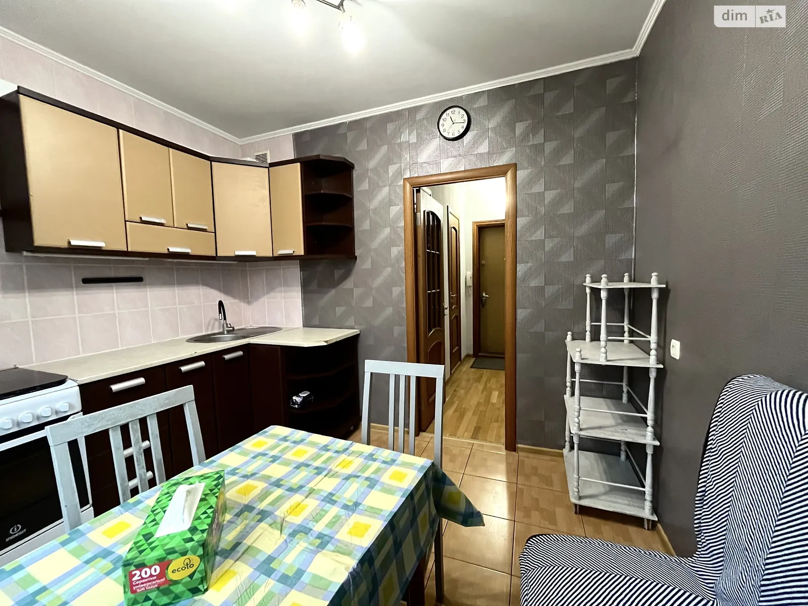 Продается 1-комнатная квартира 34.8 кв. м в Ровно, ул. Шухевича Романа - фото 1