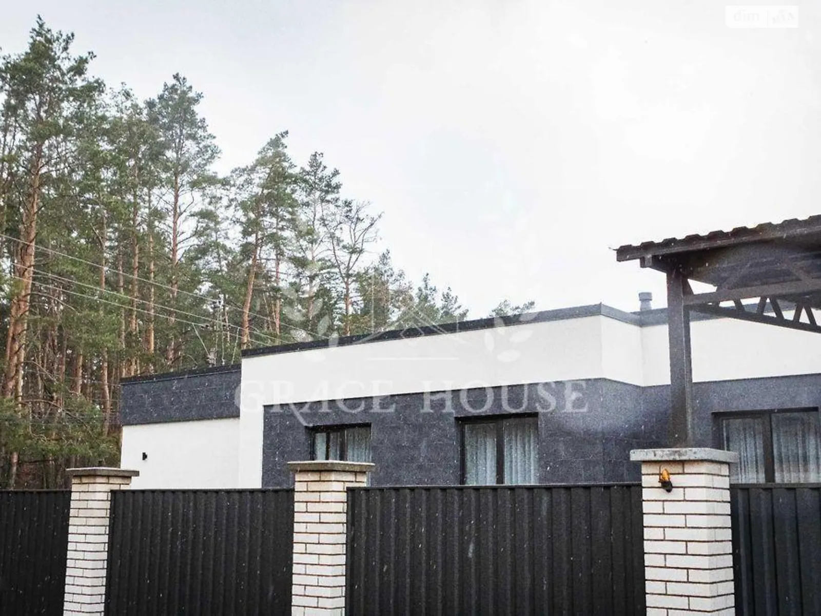 Продается одноэтажный дом 190 кв. м с подвалом, цена: 350000 $ - фото 1