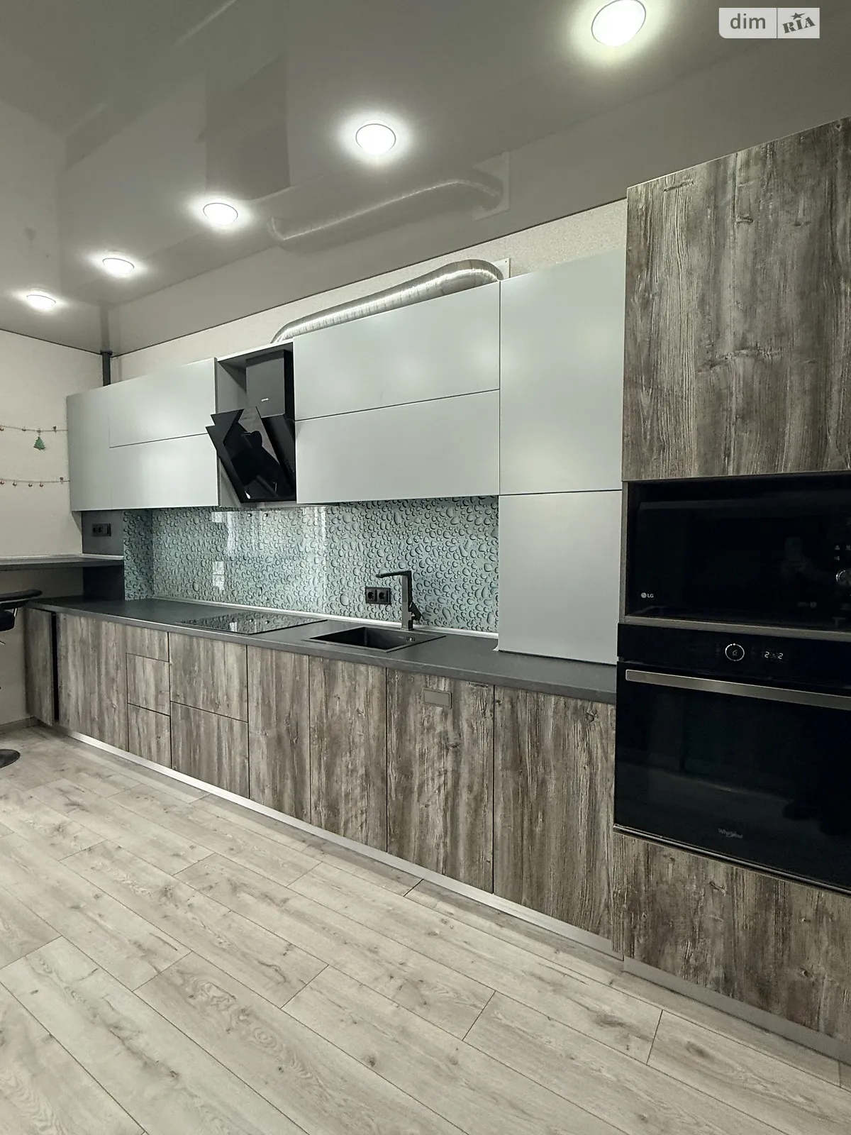 Продається 3-кімнатна квартира 87.5 кв. м у Бучі, пров. Тихого, 4 корпус  4 - фото 1