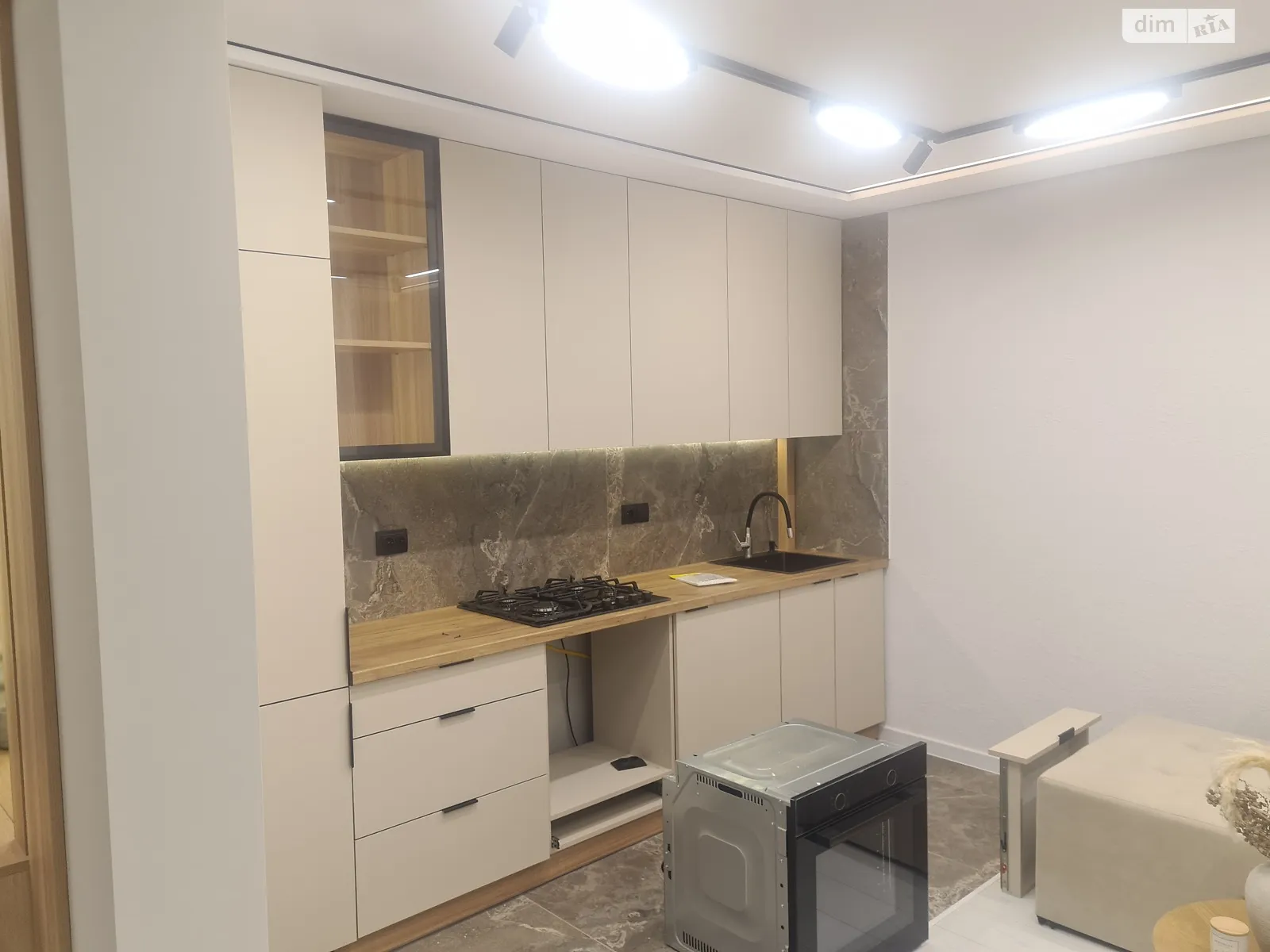 2-комнатная квартира 59 кв. м в Тернополе, ул. Киевская - фото 1